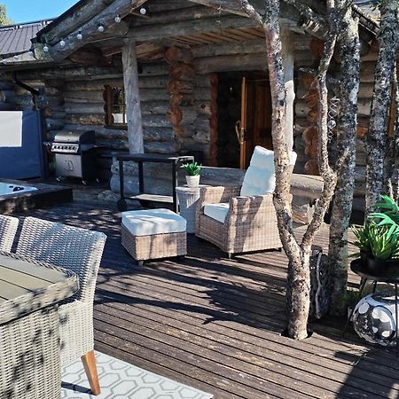 Kuukkeli Log Houses Teerenpesae - Premium Suite A48 サーリセルカ エクステリア 写真