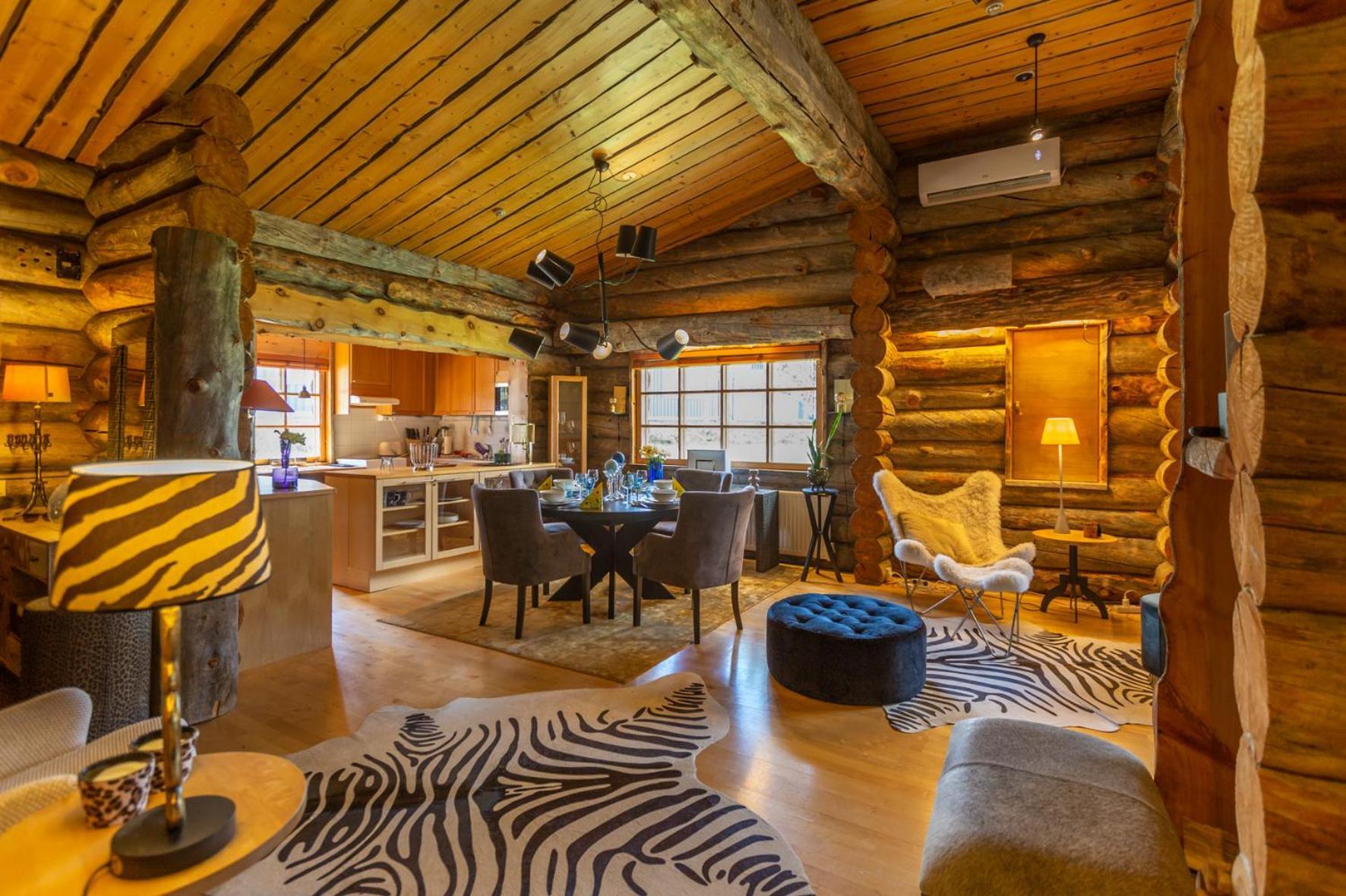 Kuukkeli Log Houses Teerenpesae - Premium Suite A48 サーリセルカ エクステリア 写真